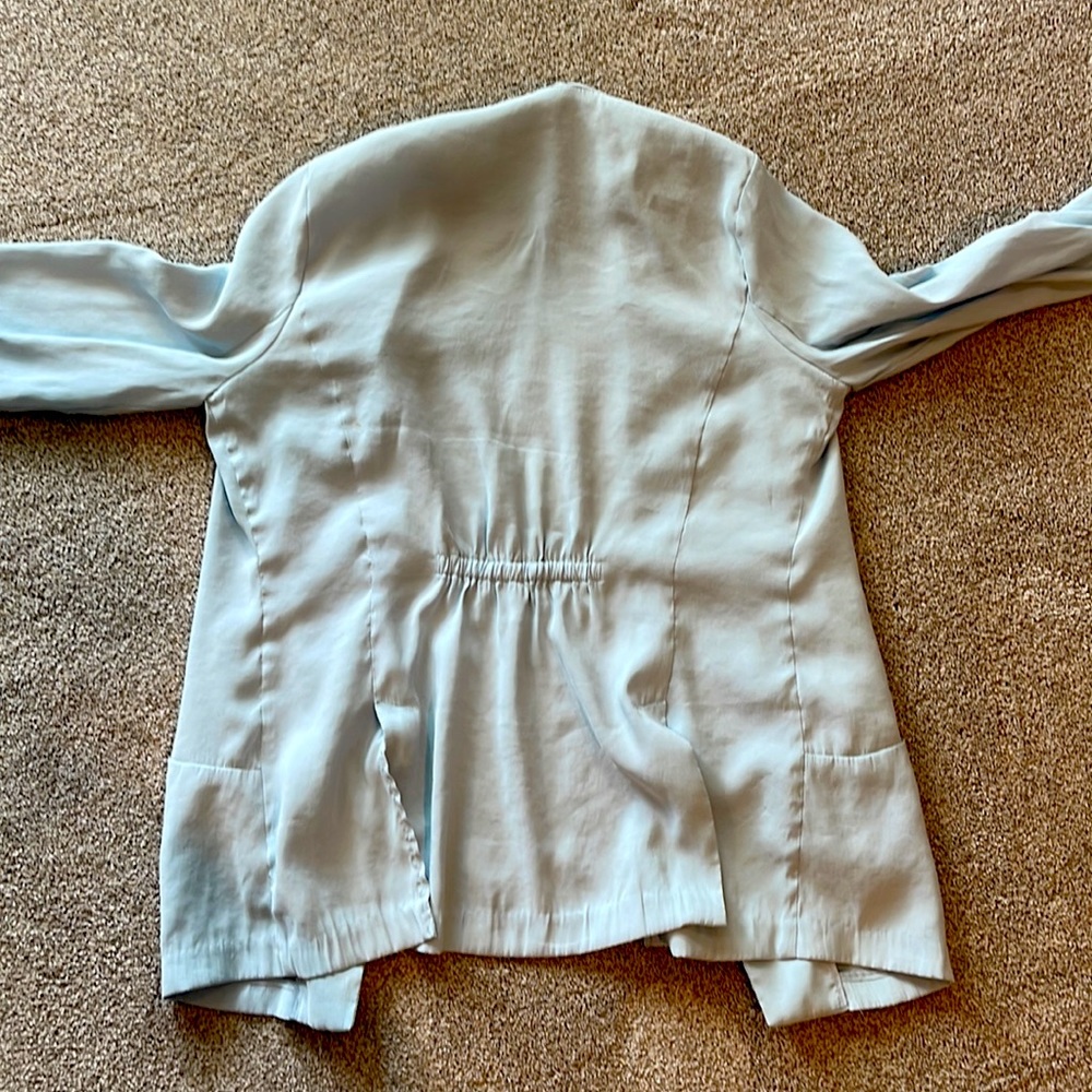 Lauren Conrad light blue blazer with sleeve detail - Picture 4 of 5